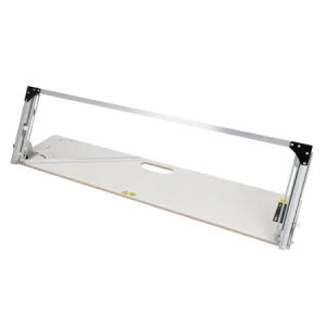 Uređaj za rezanje stiropora s krom-nikal žicom, regulacijom kuta i maksimalnom duljinom rezanja 1040 mm. Izrađen od nehrđajućeg čelika i aluminija.