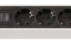 BRENNESTUHL Četverostruka prenosiva utičnica Ecolor s prekidačem, 4 utičnice, kabel 1,5 m, zaštitaza djecu, bijelo/crna