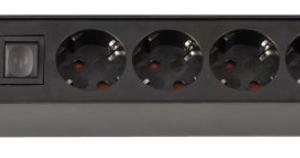 Brennenstuhl ECOLOR peterostruka prenosiva šuko utičnica s prekidačem 3x1,5mm2, 45º , 16A, 1,5m, crna